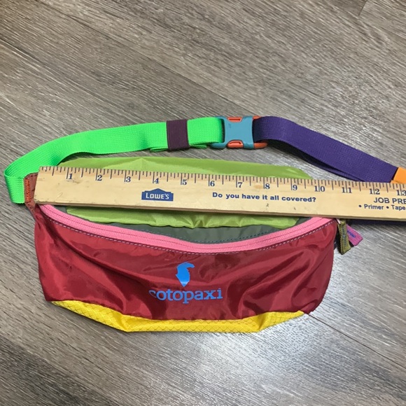 Cotopaxi fenny pack - Picture 2 of 5